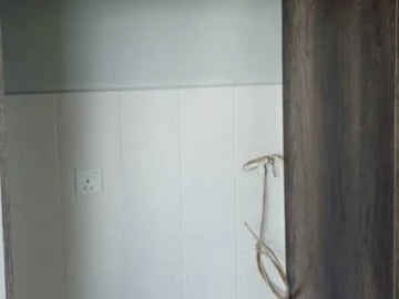 3 Bedroom Flat & Apartment