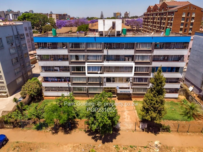 Flat/Apartment For Sale in Avenues