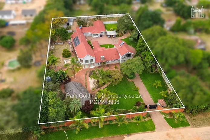 Spacious Double Storey Family Home!