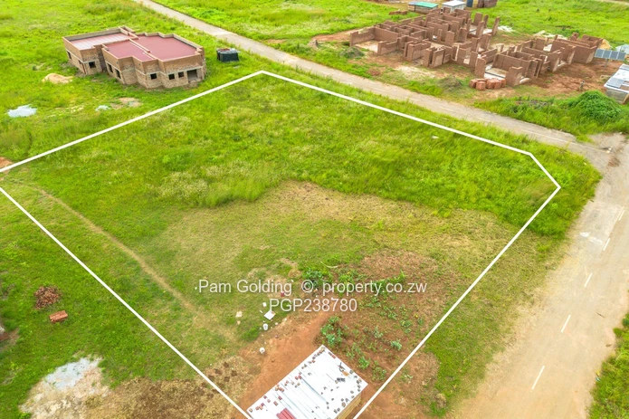 Vacant Stand in Pomona City