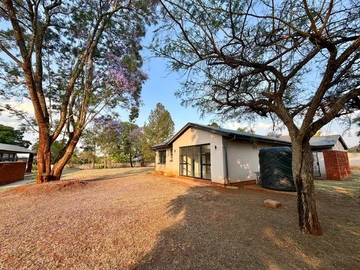4 Bedroom Garden Flat
