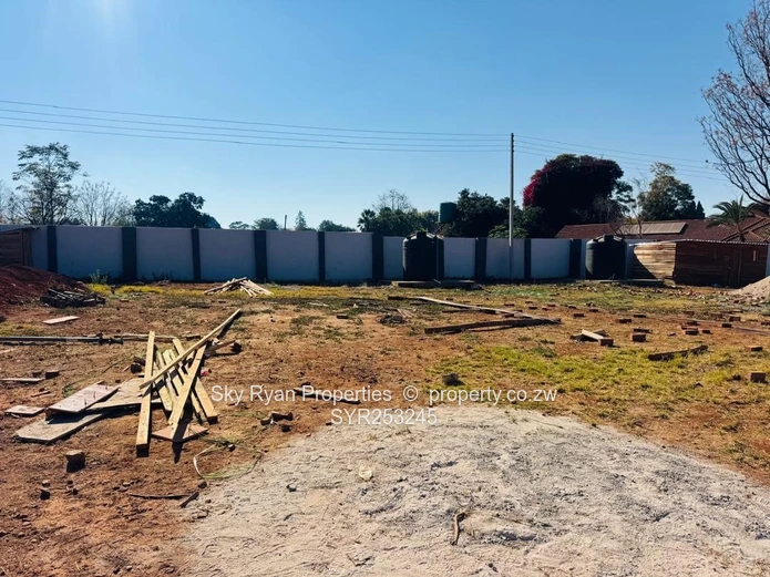 Greendale Avenue Cluster Stand for Sale