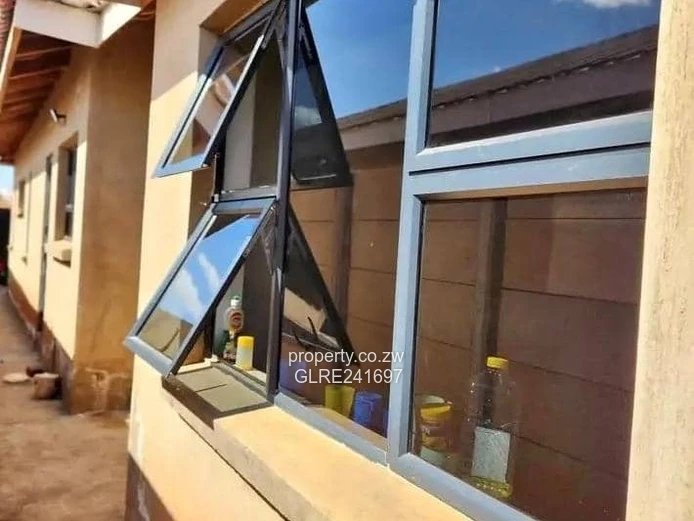 NYABIRA house for sale 