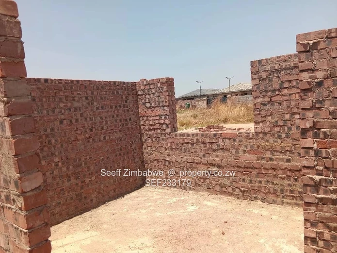 Beautiful 4-Bedroom Shell House on a 345sqm Corner Stand!