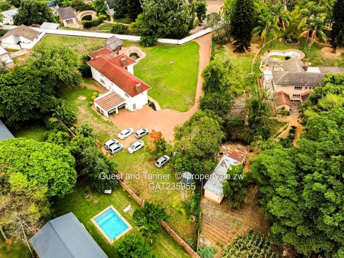 Commercial Property For Rent In Highlands  (Sole Mandate)