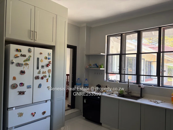 Charming home in the Brooke Golf Estate