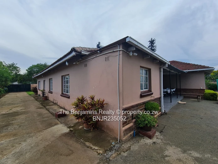 4 Bed 3 Baths House To Let In Avondale West