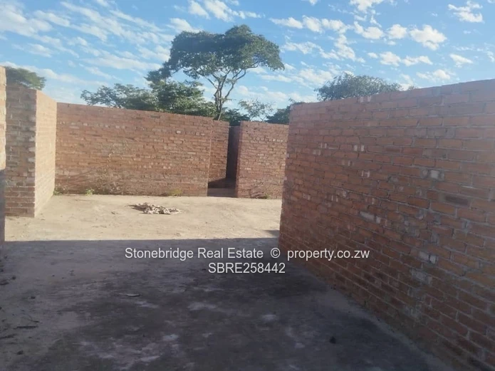 Incomplete House in Gweru For Sale