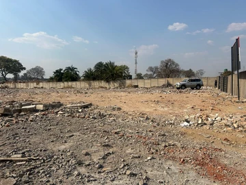 Commercial & Industrial Land