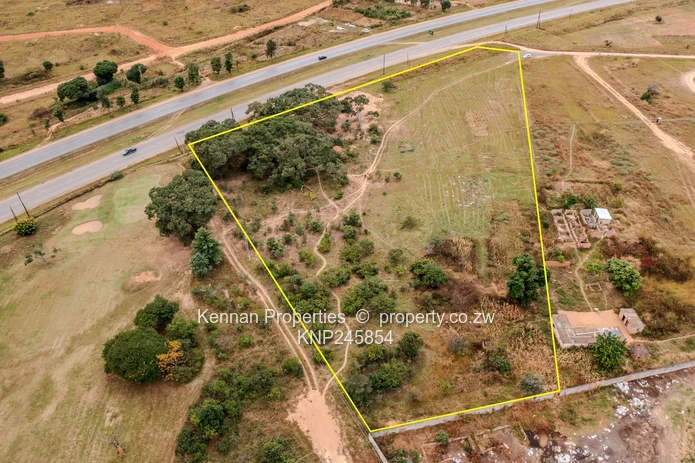 Mutare Main Road Frontage