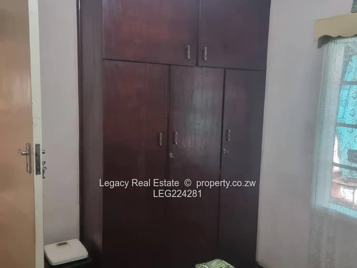 Charming 3-Bedroom Home with Cottage for Sale .