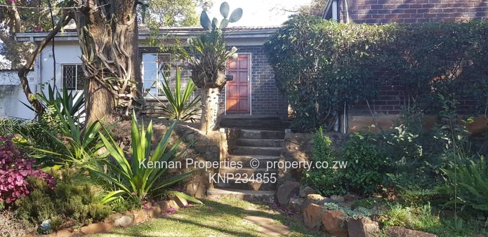 Attractive Home On A Quiet Close With Views, Pool & Tennis Court