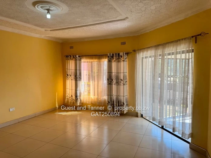 Executive Family Home with Cottage – Quinnington