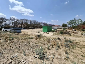 Commercial & Industrial Land