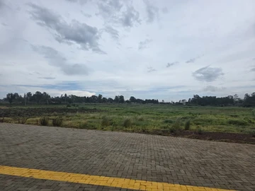 Commercial & Industrial Land