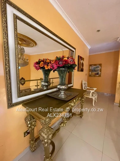 Stunning MIllion Dollar Gletwyn Park House! Bargain!