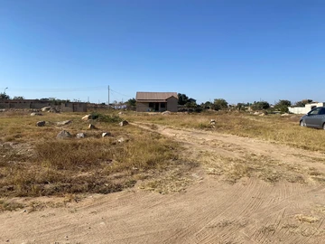 Commercial & Industrial Land