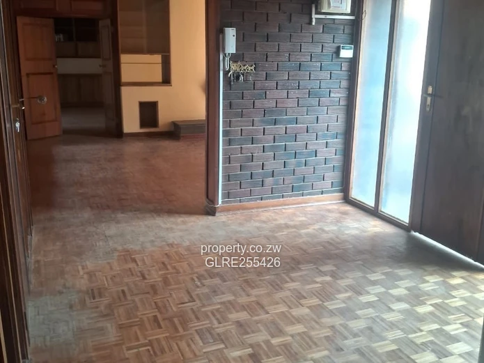 Mount Pleasant, Harare North: 6-Bed, 5-Bath Home