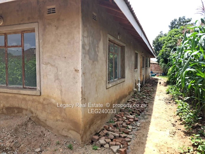 Westlea House For Sale Near Tynwald & Bulawayo Road