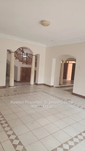 Glen-Lorne Double Storey House For Sale
