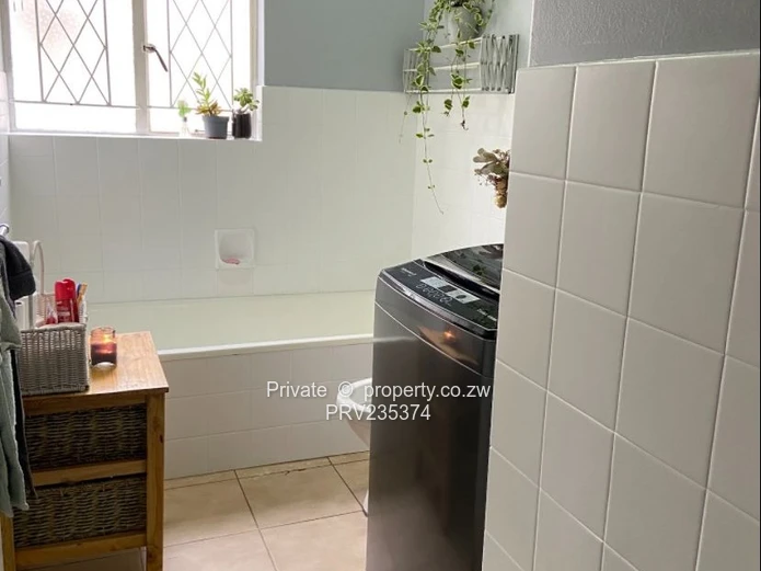 Beautiful 1 Bedroom Garden Flat Hillside, Harare (Sole Mandate)