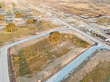 Stands & Residential Land