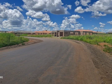 Glaudina (Pamuzinda) Stand For Sale