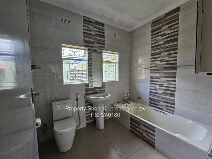 Fully Furnished Rental in Alex Park