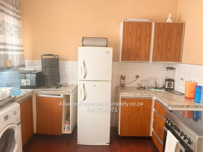 venues 2-Bedroom Duplex Garden Flat – Ideal for Offices or Residential Use (Deeds Available)