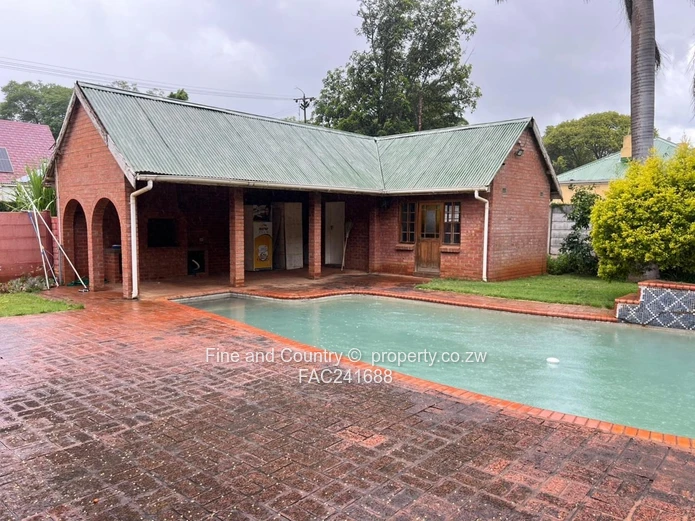 4 Bedroom House with Corporate Potential