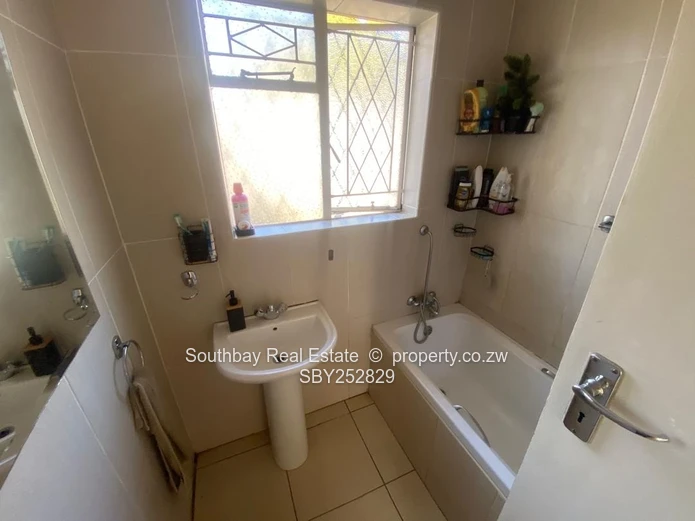 2 Bedroomed Garden Flat To Let