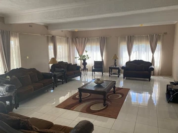 Farm & Agricultural Land