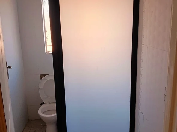 2 Bedroom Flat & Apartment