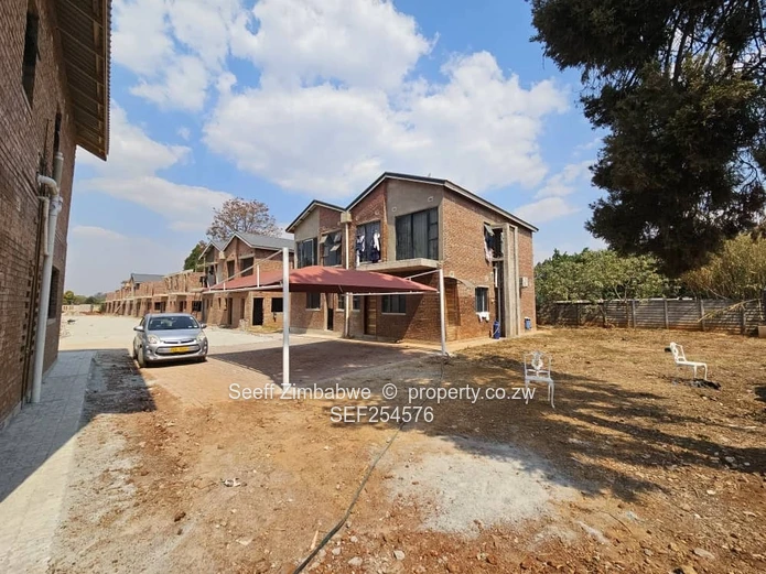 To Let: Modern 3-Bed Duplex in Helensvale | Full Solar Backup & AC