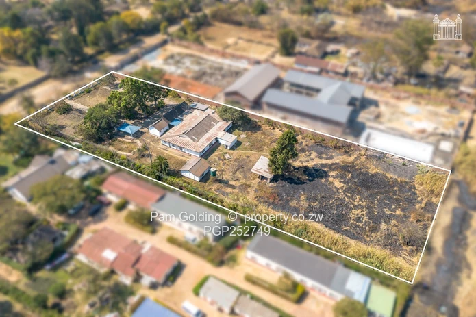 Former Medical Centre on 7300 square metres