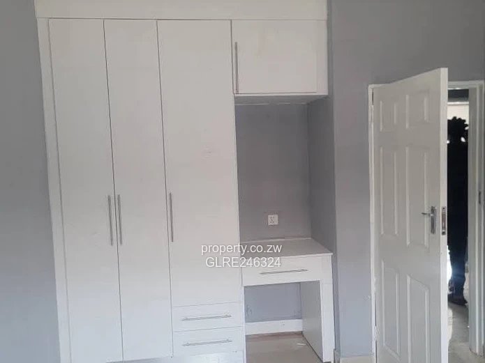 Renovated 3-Bed Tynwald House — Borehole, Parking & Modern Kitchen