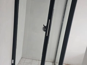 3 Bedroom Flat & Apartment