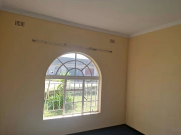 3 Bedroom Garden Flat