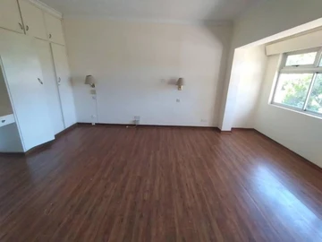 3 Bedroom Garden Flat