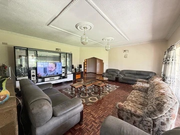 Commercial & Industrial Land