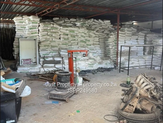 Eastlea Commercial Property + 196sqm Warehouse