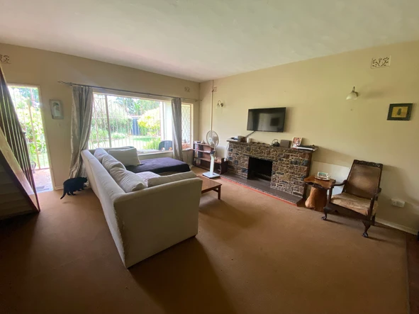 3 Bedroom Garden Flat