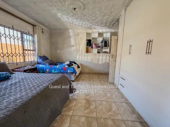 4-Bedroom House For Sale in Fairview, Westgate