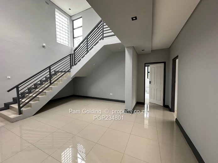 Luxurious Townhouses - Glen Lorne 