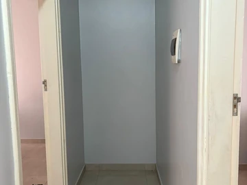 2 Bedroom Flat & Apartment