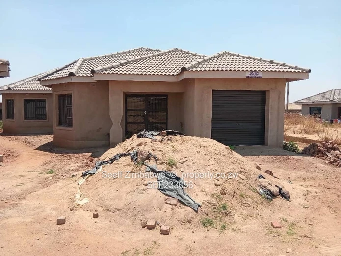 4 Bed Shell House For sale-Glaudina