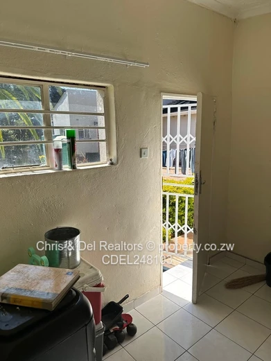 Cottage to rent - Chisipite