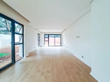 5 Bedroom Garden Flat