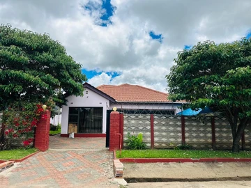 4 Bedroom House