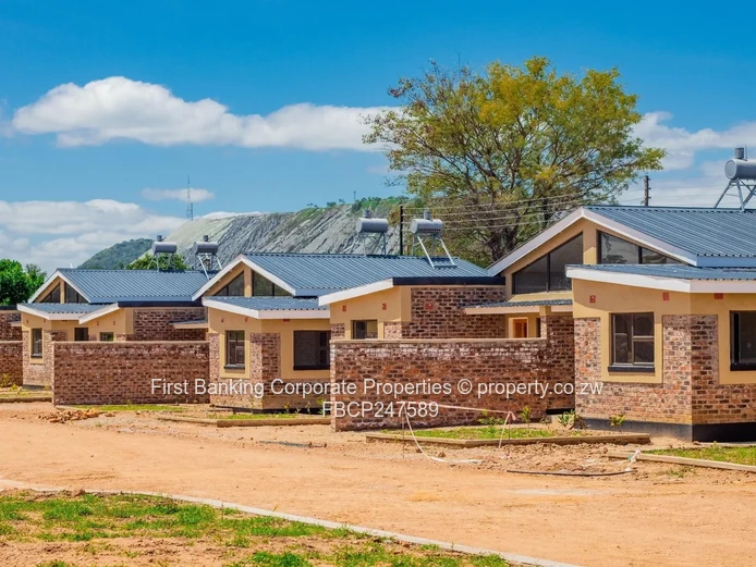 Three bedroomed semi-detached housing units available for rentals in Zvishavane 